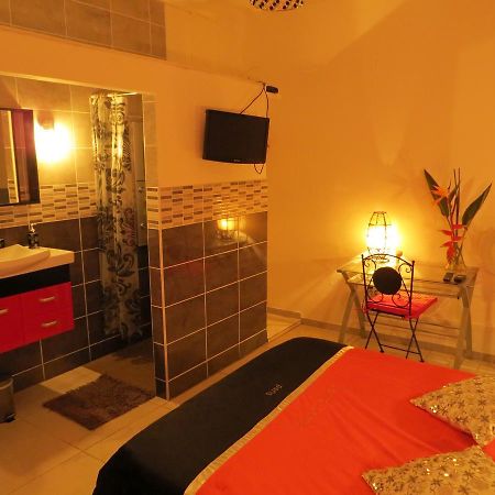 Corbeille D'Or Bed & Breakfast Saint-Louis Exterior foto
